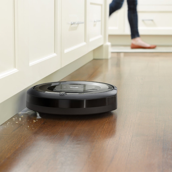 価格改定で買いやすくなったロボット掃除機 Roomba（ルンバ）e5