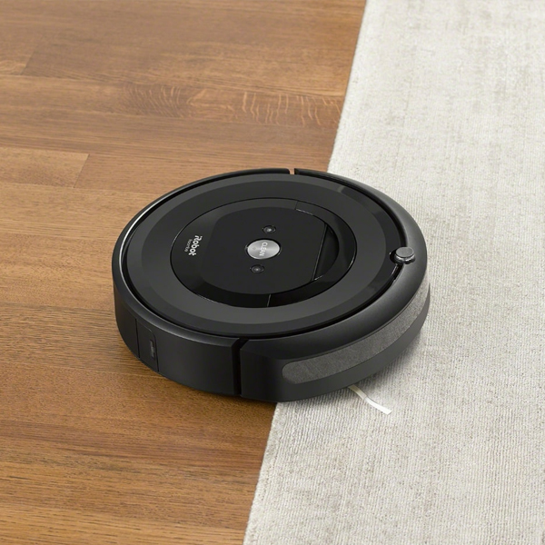 クリーンベース付きでメンテの手間も軽減Roomba（ルンバ）i3+