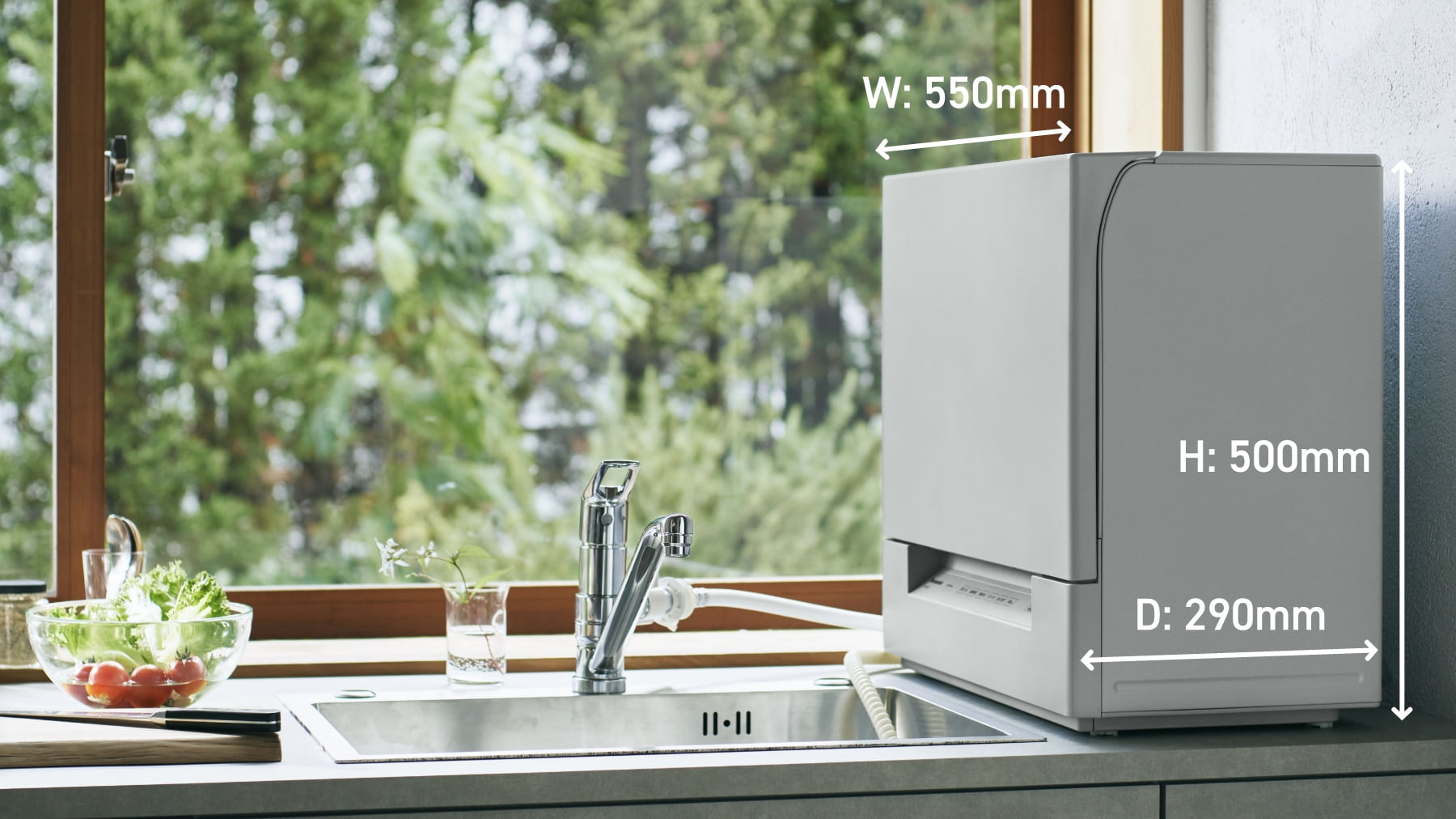 ���i�T�C�Y�F��550mm�~����500mm�~���s290mm