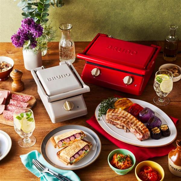 BRUNO トースター BRUNO グリルサンドメーカー シングル BOE083-RD [レッド] BRUNO グリルサンドメーカー 【シングル/レッド】 BOE083-RD | ノジマ