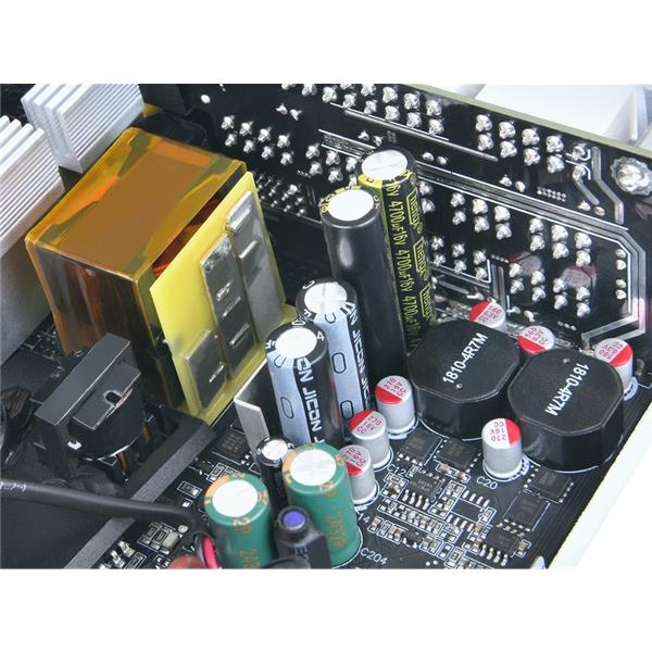 Thermaltake 電源ユニット TOUGHPOWER GT/1200W ATX 3.1 Snow PS-TPT