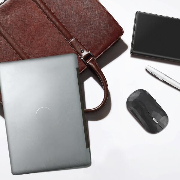 BUFFALO BSMBB530GBK マウス【薄型/5ボタン/Bluetooth/BlueLED