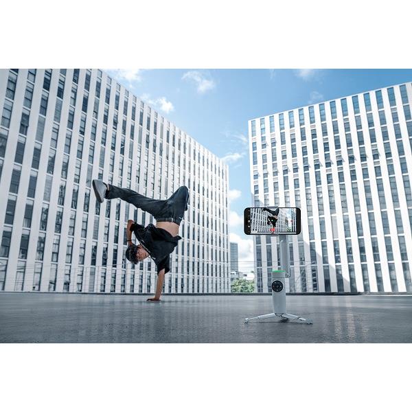 Insta360 Insta360 Flow Pro CINSCBBA | ノジマオンライン