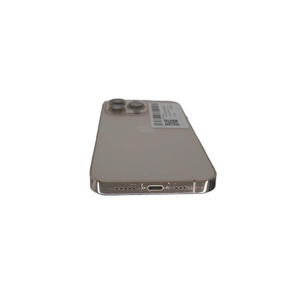 Apple AU-MLUQ3J--846441 【Bランク中古品】 SIMロック解除済 AU